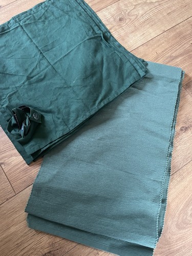 Table runner and - runner, napkins