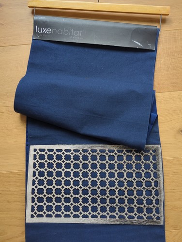 Table runner habitat new - table,
