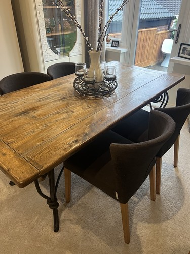 Barker and stonehouse dining - barker,