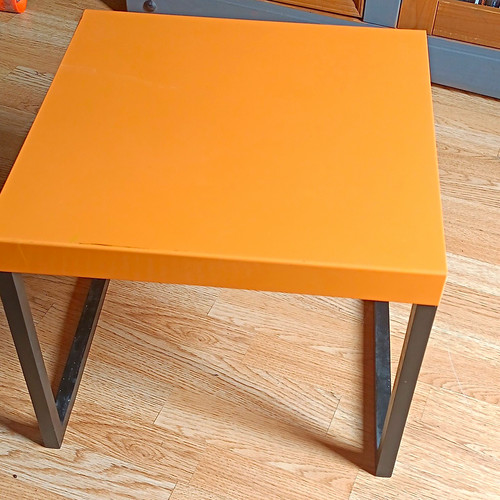 Habitat square metal side - square,